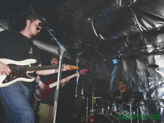 Darkness Positive @Pink Whale