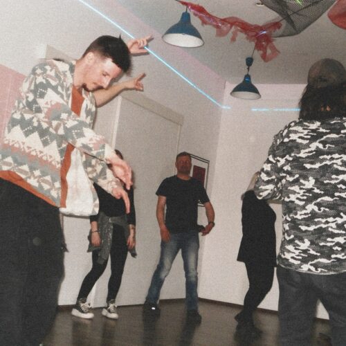 Mini-rave